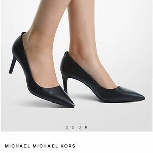 Black pump - Michael Kors